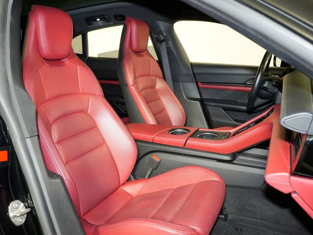 2024 Porsche Taycan 4S