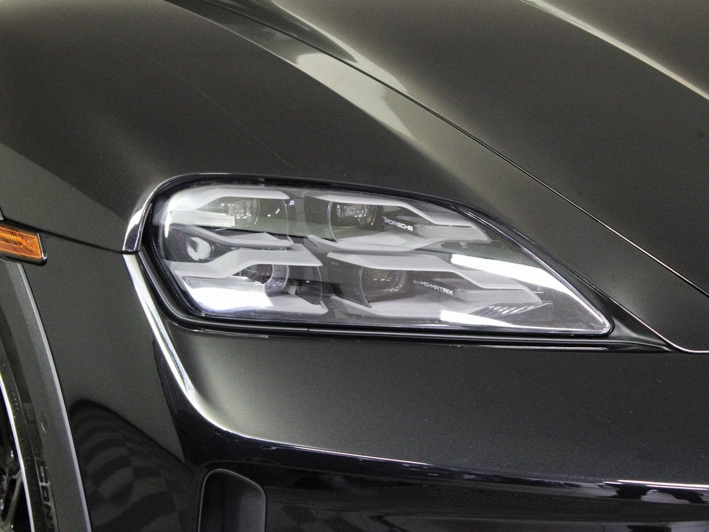 2025 Porsche Taycan 4S