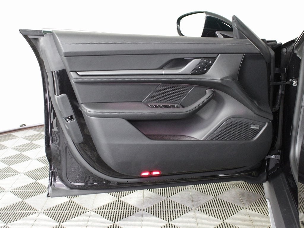 2025 Porsche Taycan 4S