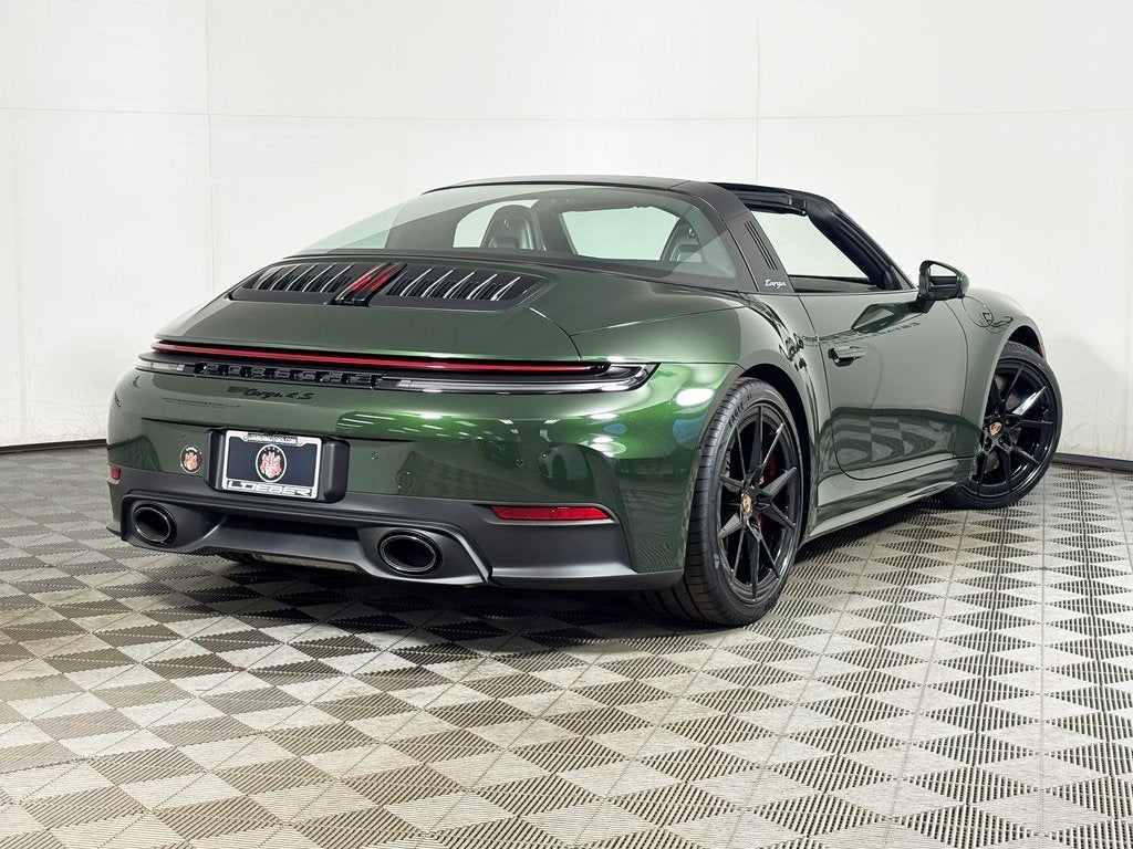 2026 Porsche 911 Targa 4S