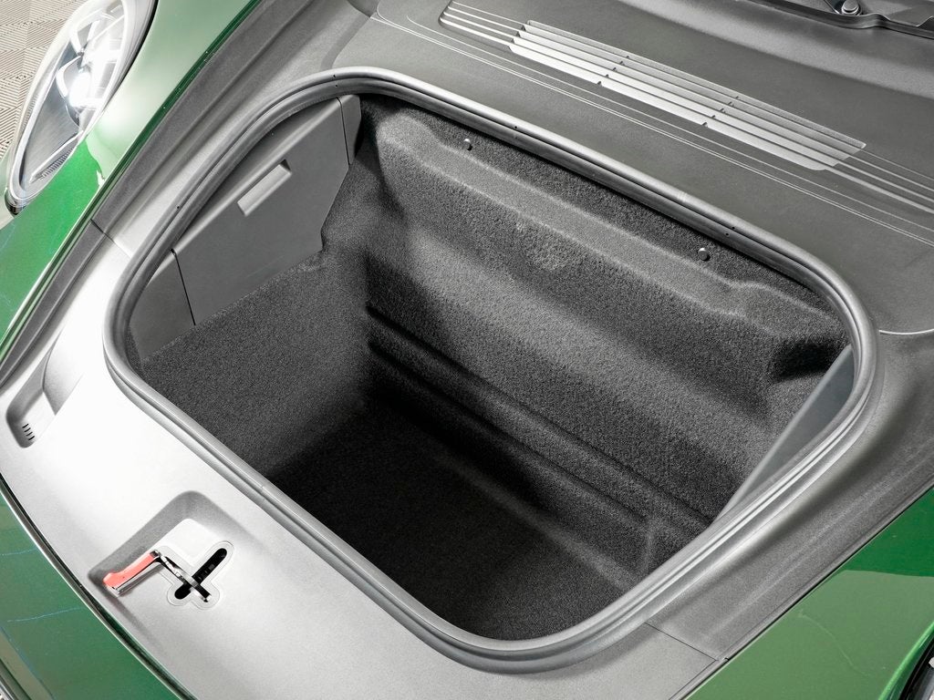 2026 Porsche 911 Carrera