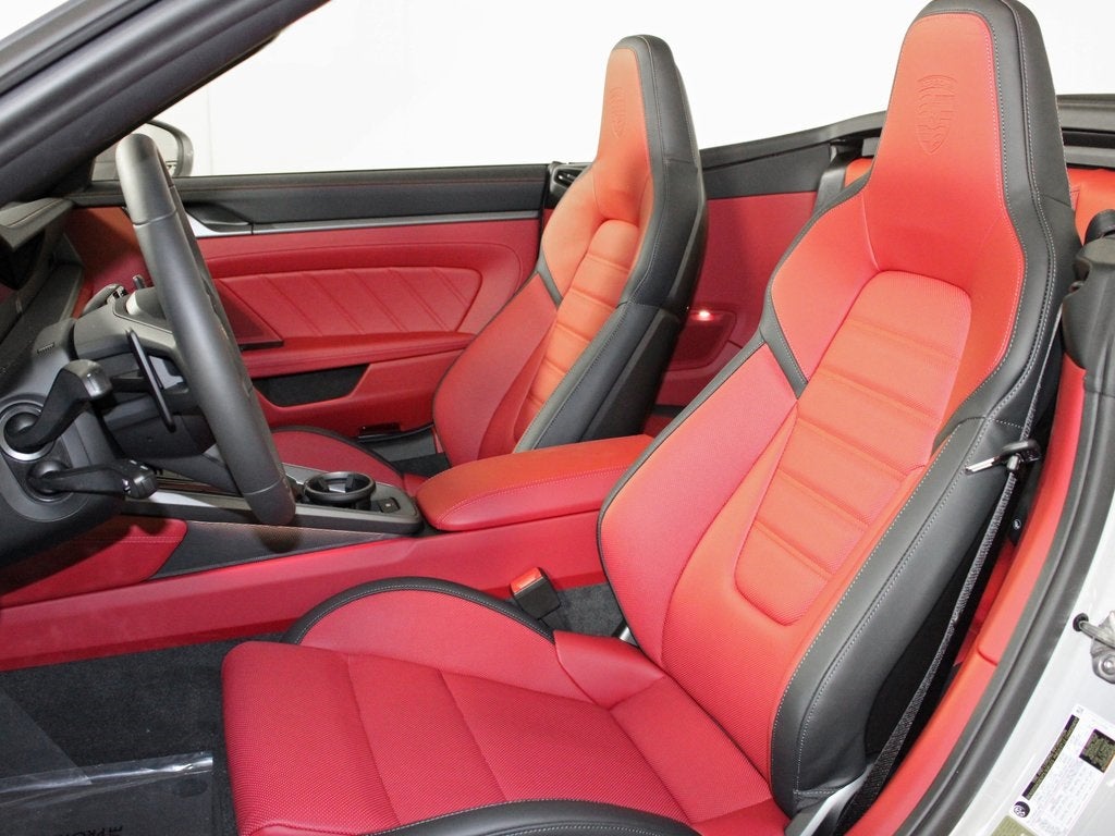 2026 Porsche 911 Carrera