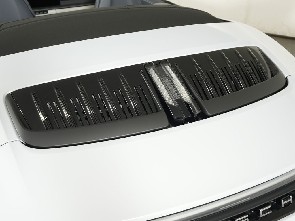 2026 Porsche 911 Carrera