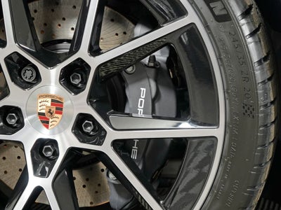 2026 Porsche 911 Carrera