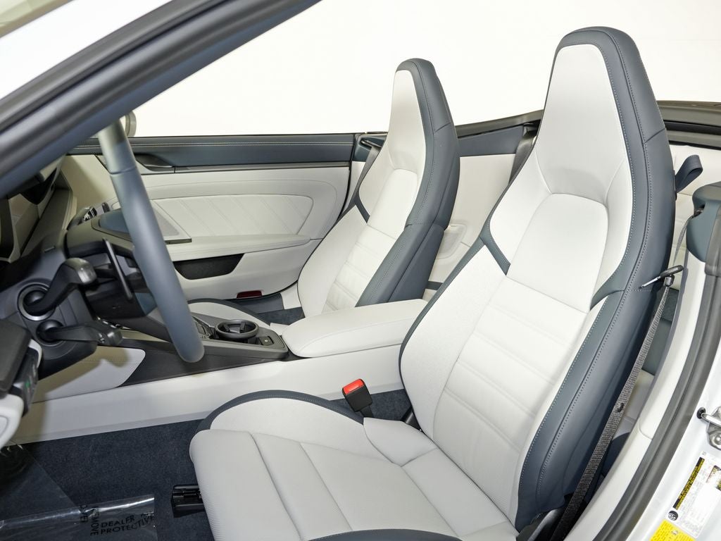 2026 Porsche 911 Carrera