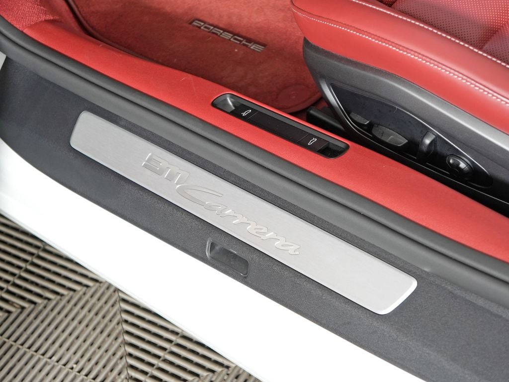 2024 Porsche 911 Carrera