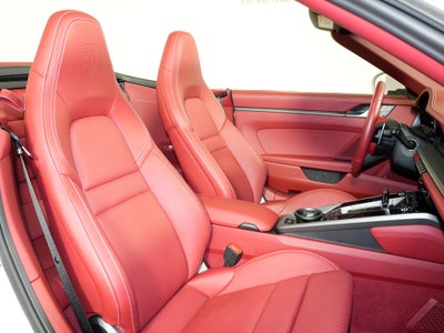 2024 Porsche 911 Carrera