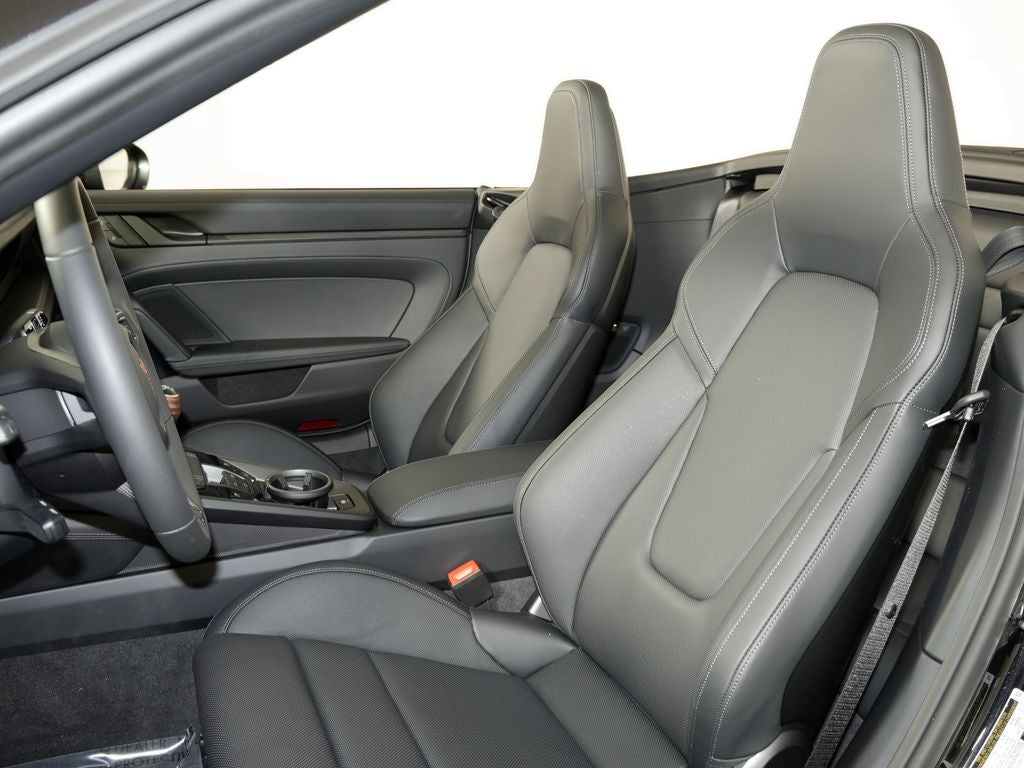 2026 Porsche 911 Carrera T