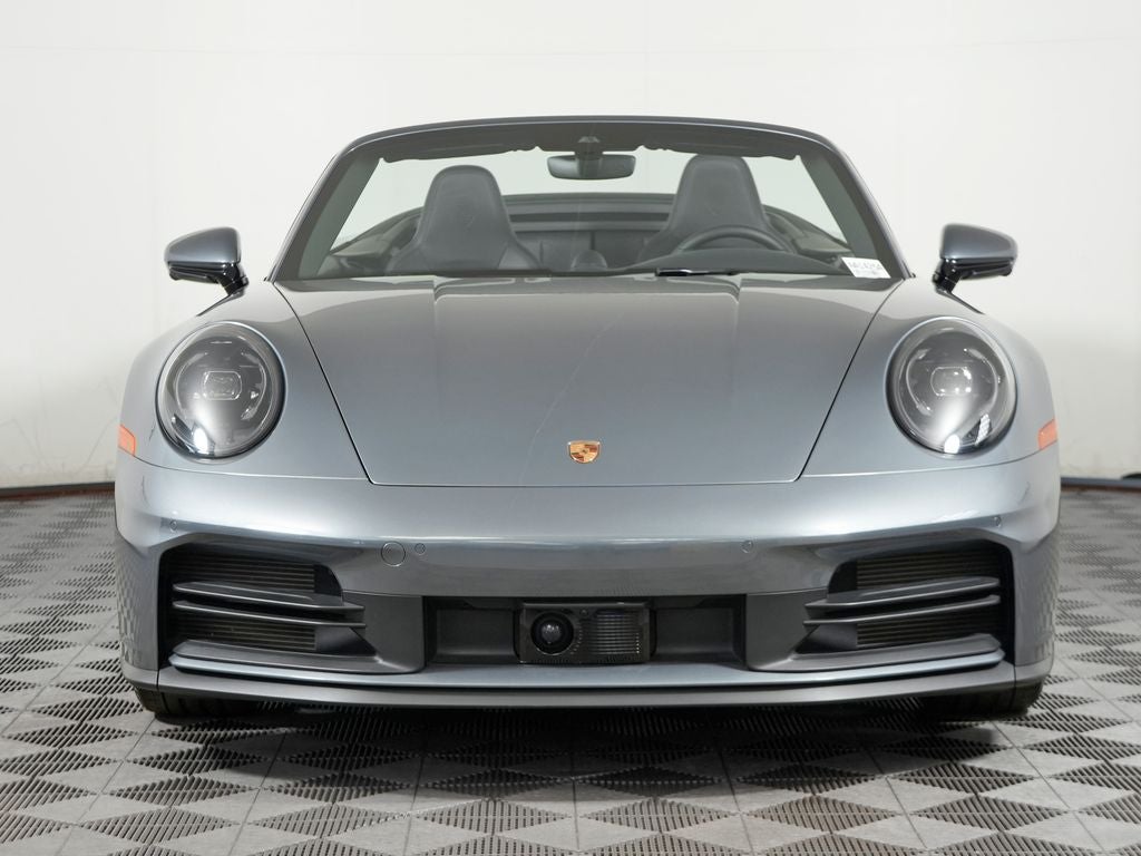 2025 Porsche 911 Carrera