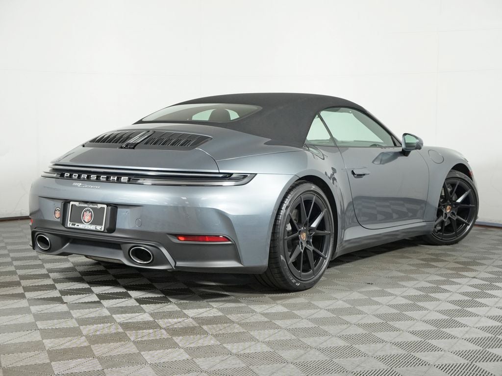 2025 Porsche 911 Carrera