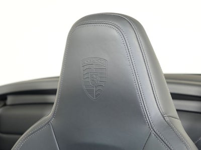 2025 Porsche 911 Carrera