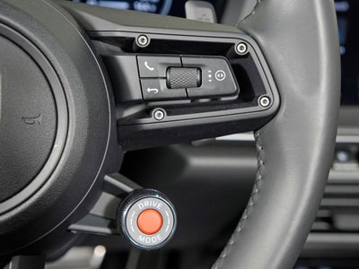2025 Porsche 911 Carrera