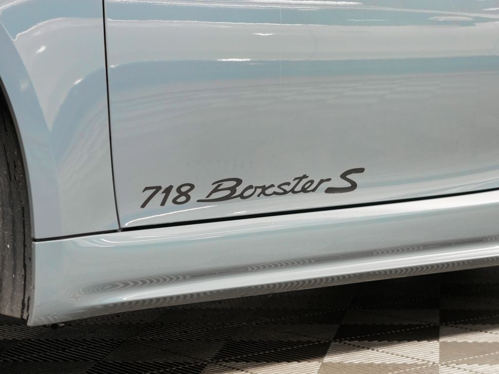 2017 Porsche 718 S