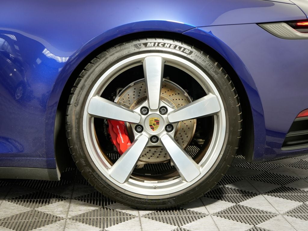 2020 Porsche 911 Carrera 4S