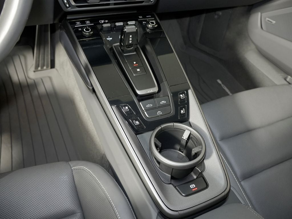 2022 Porsche 911 Carrera S