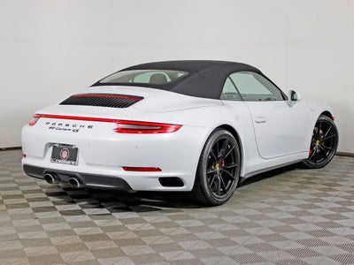 2017 Porsche 911 Carrera 4S