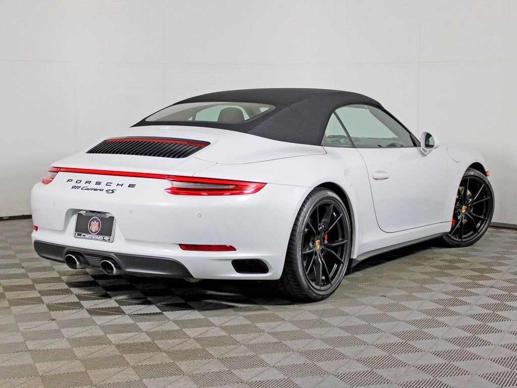 2017 Porsche 911 Carrera 4S