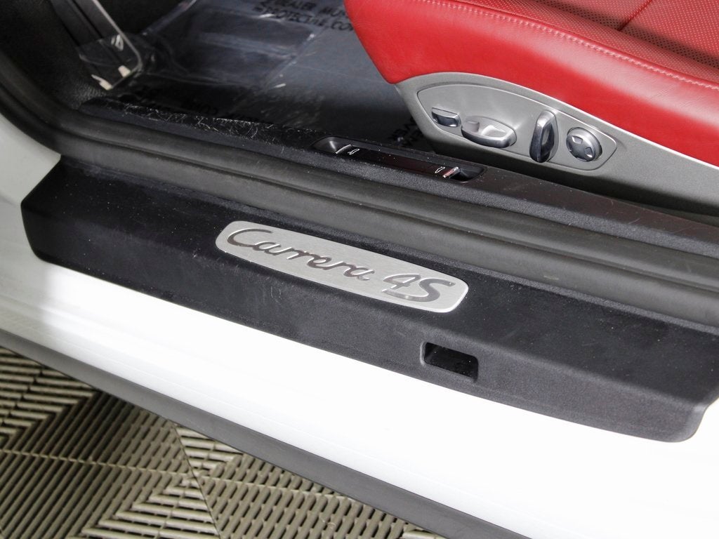 2017 Porsche 911 Carrera 4S