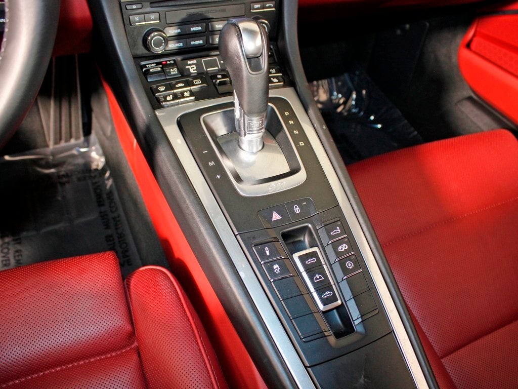 2017 Porsche 911 Carrera 4S