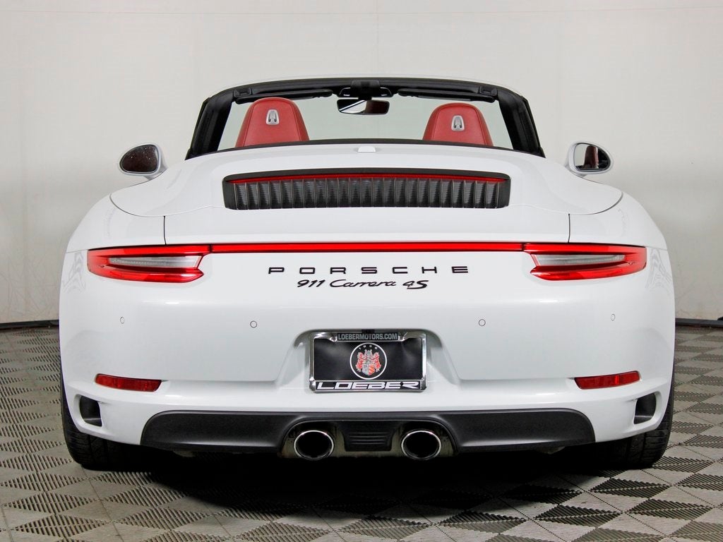 2017 Porsche 911 Carrera 4S