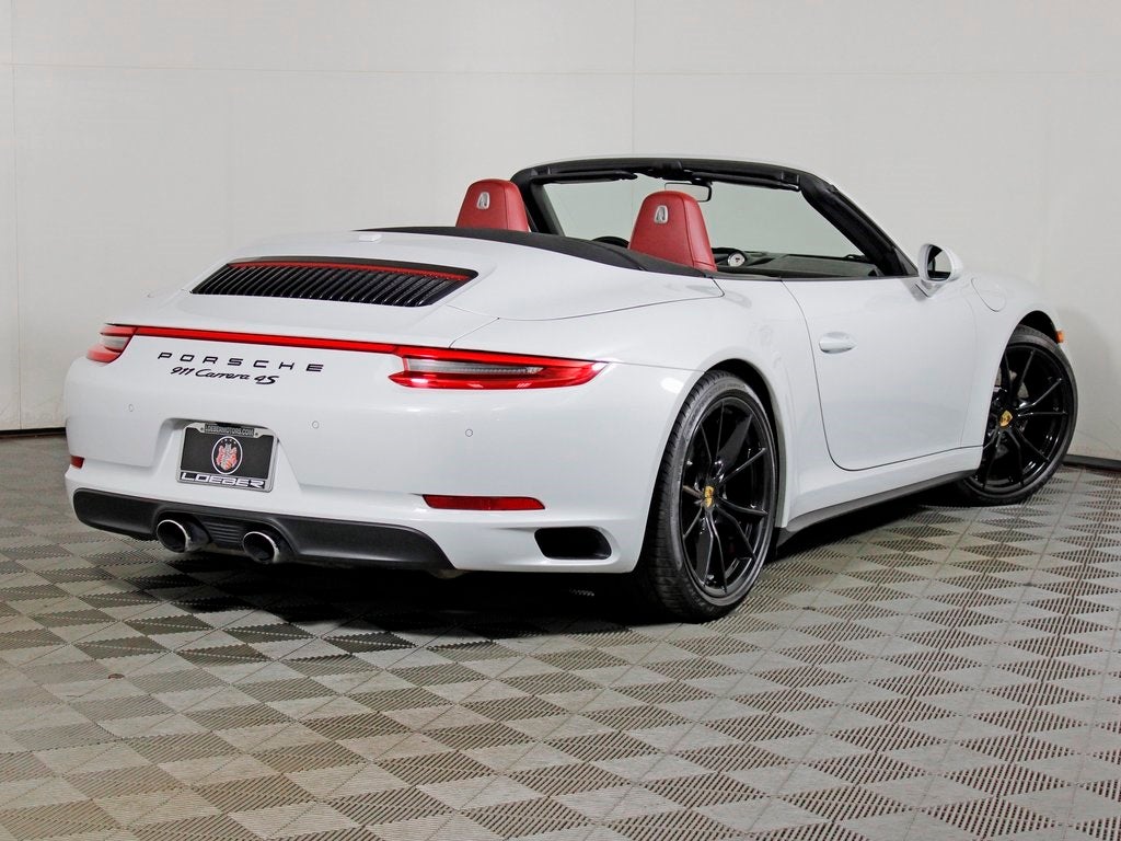 2017 Porsche 911 Carrera 4S