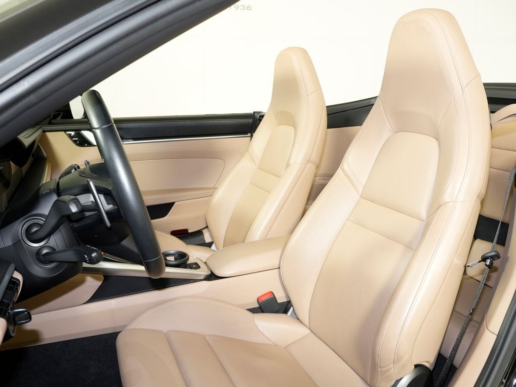 2020 Porsche 911 Base