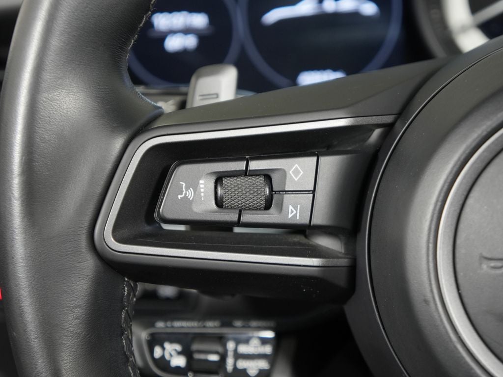 2020 Porsche 911 Carrera 4S