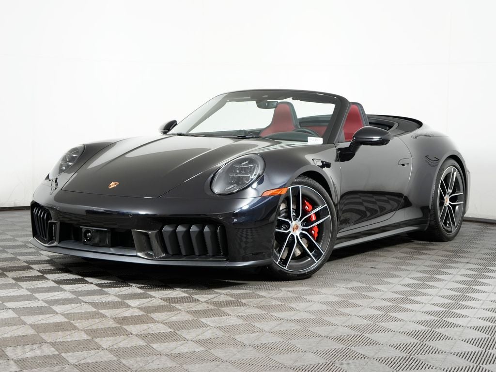 2026 Porsche 911 Carrera 4 GTS