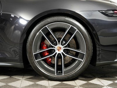 2026 Porsche 911 Carrera 4 GTS