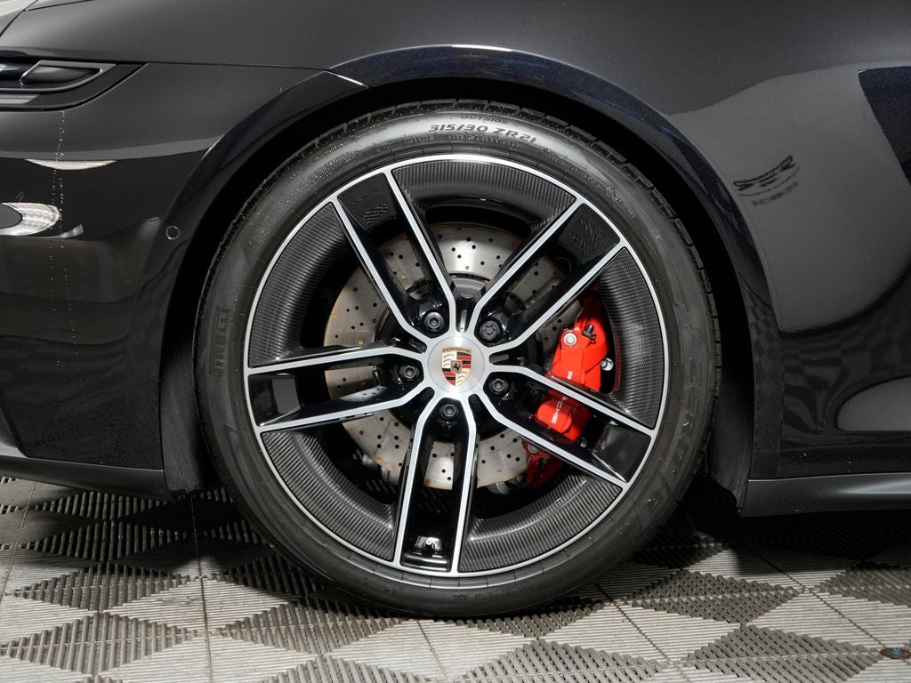 2026 Porsche 911 Carrera 4 GTS