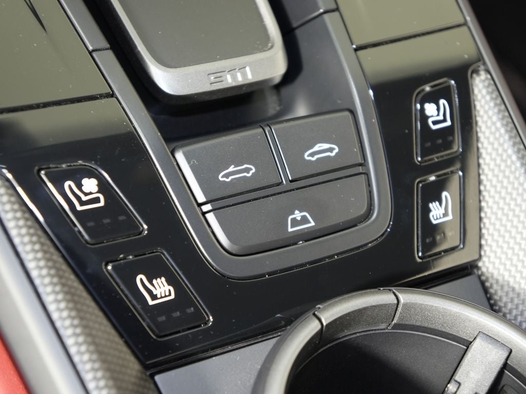 2026 Porsche 911 Carrera 4 GTS