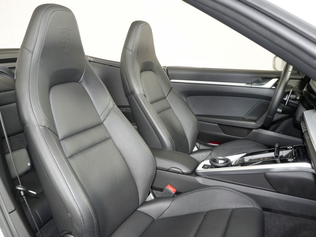 2020 Porsche 911 Carrera S