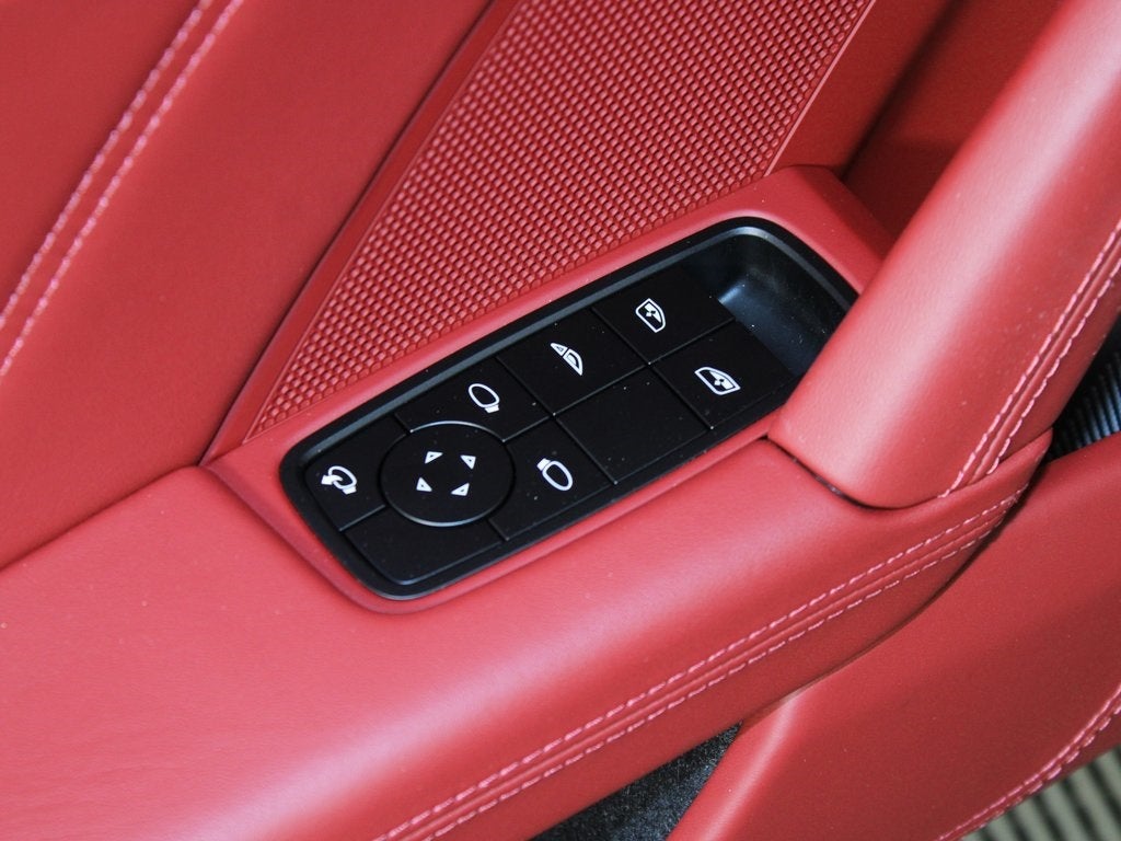 2025 Porsche 911 Turbo S