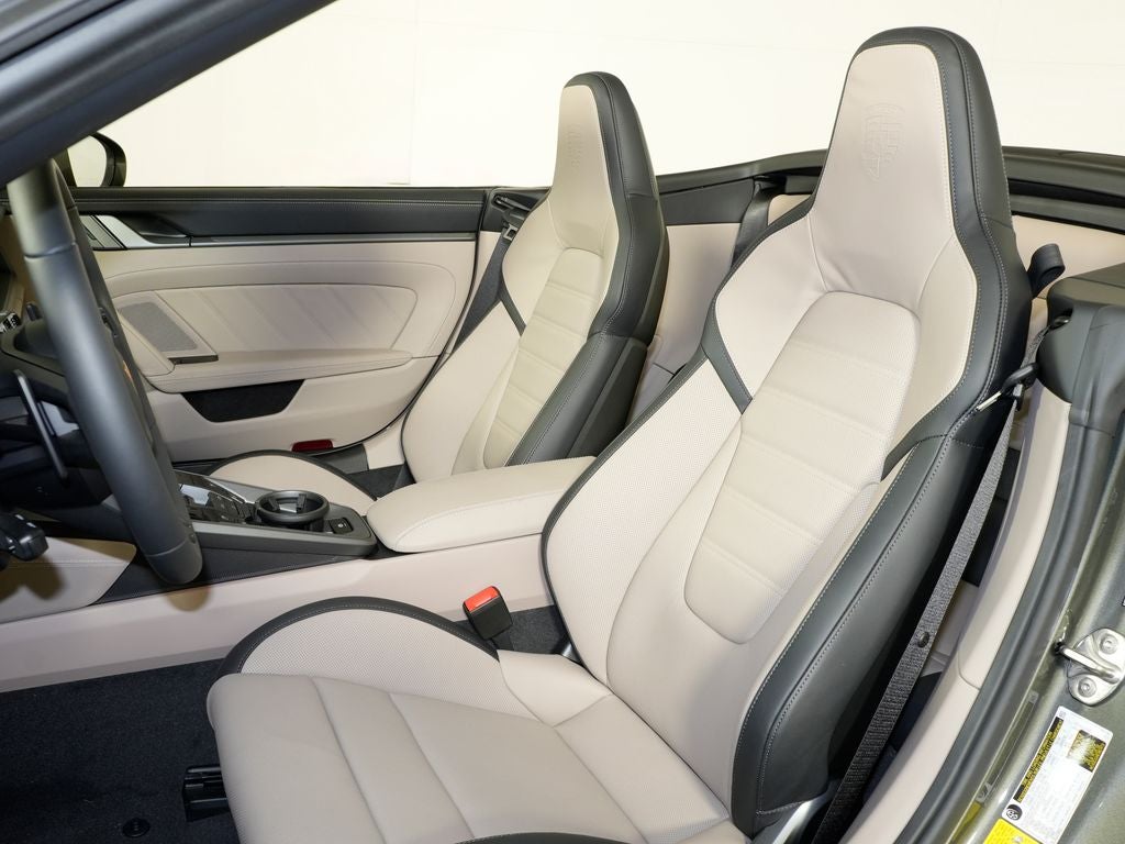 2026 Porsche 911 Carrera S