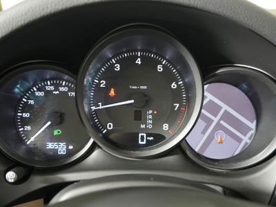 2023 Porsche Macan Base