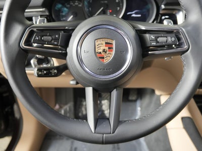 2023 Porsche Macan Base