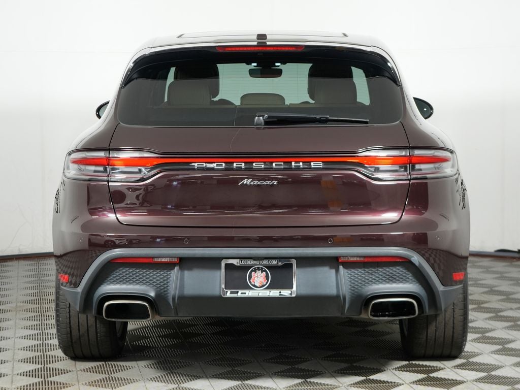 2023 Porsche Macan Base