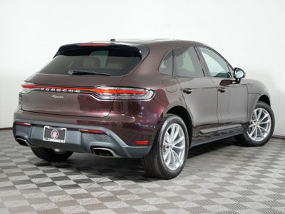 2023 Porsche Macan Base