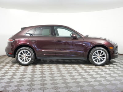 2023 Porsche Macan Base