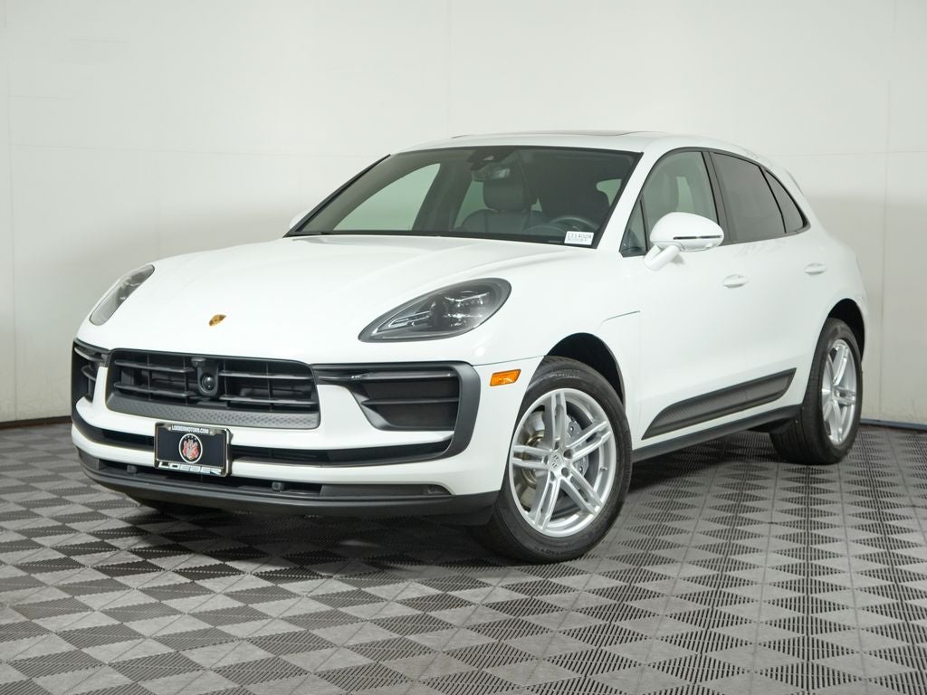 2024 Porsche Macan Base