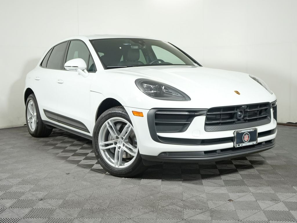 2024 Porsche Macan Base