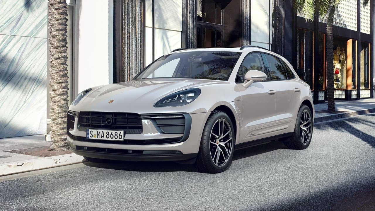 2025 Porsche Macan Base