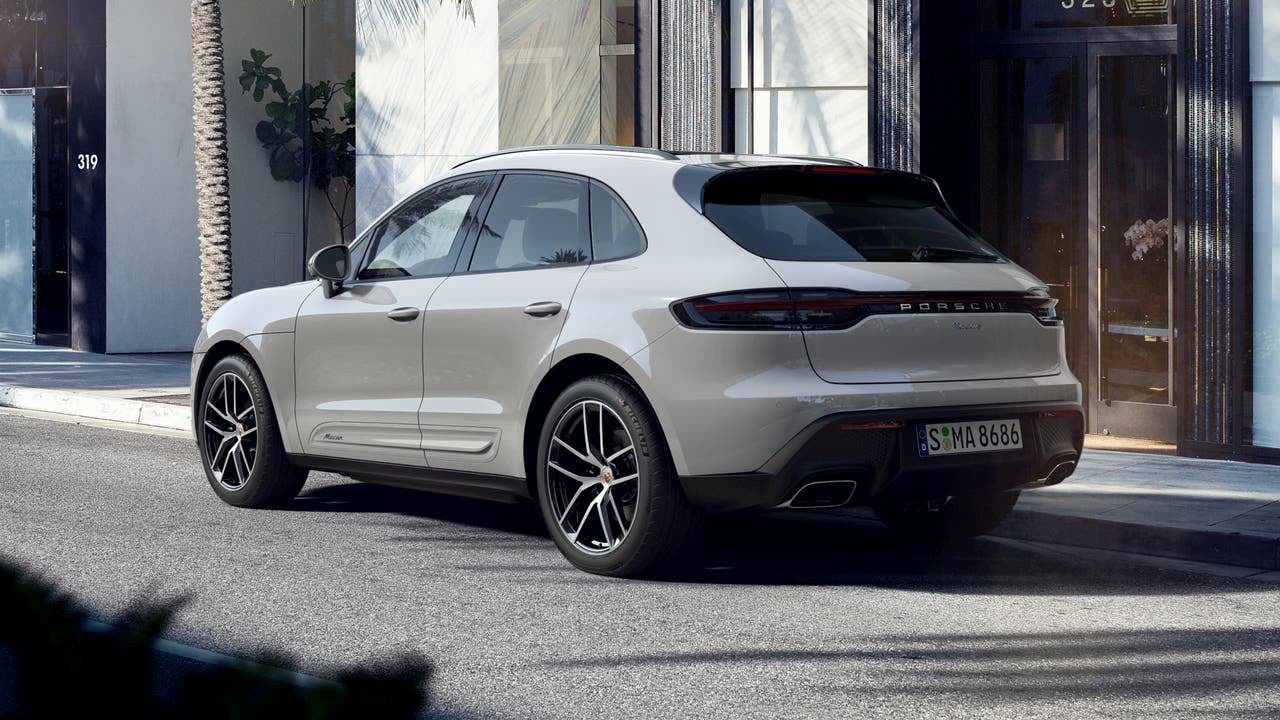 2025 Porsche Macan Base