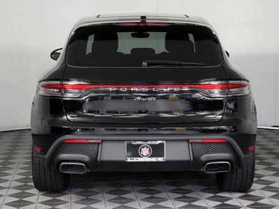 2026 Porsche Macan Base