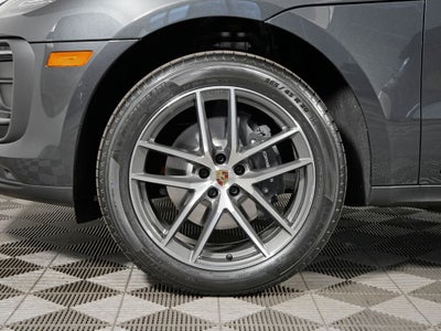 2026 Porsche Macan Base