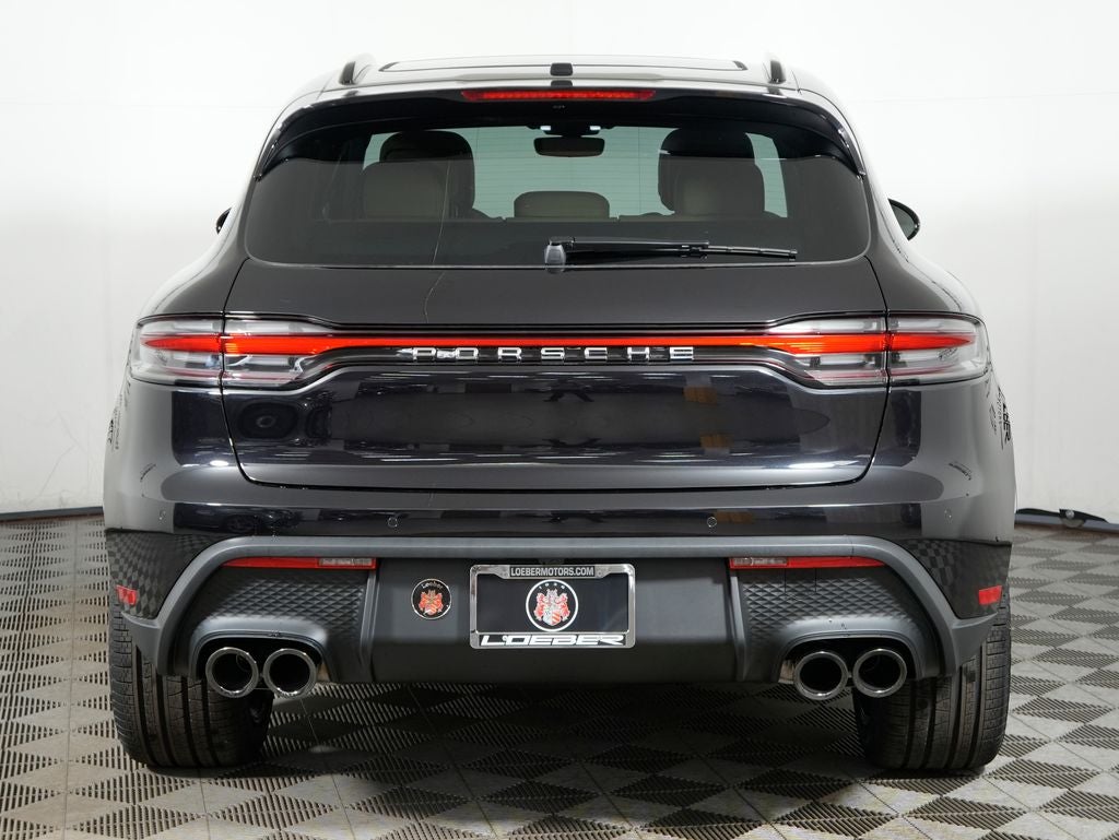 2026 Porsche Macan Base