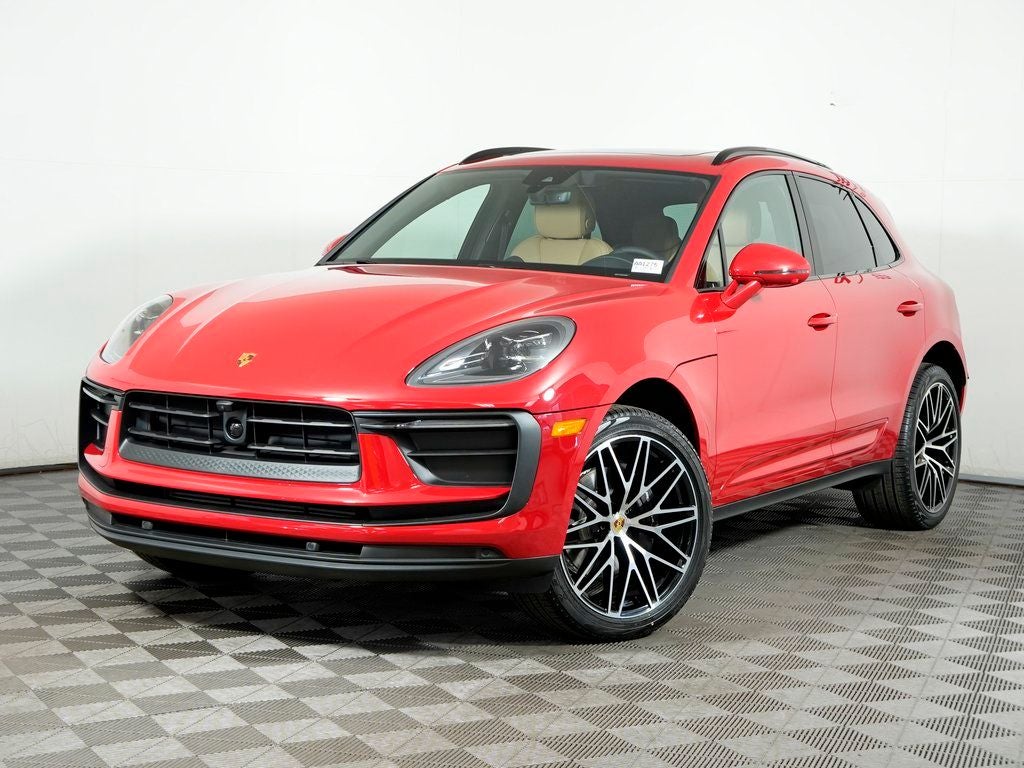 2026 Porsche Macan Base