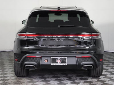 2025 Porsche Macan Base