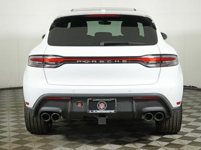 2026 Porsche Macan Base