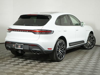 2026 Porsche Macan Base